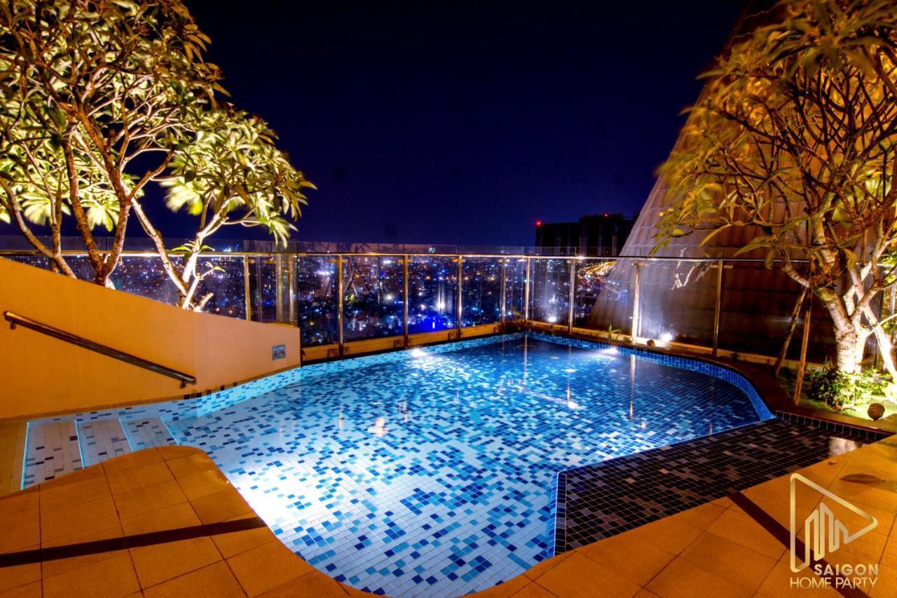Icon 56 - Free Rooftop Pool Gym 6 Near Ben Thanh Market Хошимін Екстер'єр фото